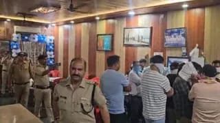 ऋषिकेश में अवैध कैसीनो पर बड़ी कार्रवाई, 10 महिलाओं समेत 40 गिरफ्तार — 12 पुलिसकर्मी निलंबित, होटल सील