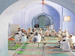 उत्तराखंड वक्फ बोर्ड का बड़ा फैसला, अब मदरसों में सिर्फ स्थानीय बच्चों को मिलेगा प्रवेश