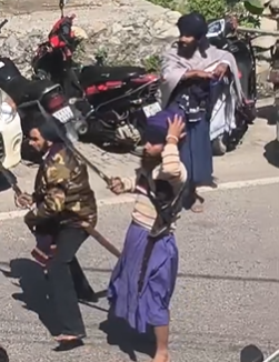 कर्णप्रयाग में निहंग श्रद्धालुओं और स्थानीय लोगों के बीच हिंसक संघर्ष, तलवारबाजी में कई घायल; बदरीनाथ हाईवे घंटों जाम