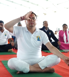 सीमा से चारधाम तक योगमय हुआ देवभूमि उत्तराखंड, ‘स्वस्थ आयु के लिए योग’ थीम के साथ उत्साहपूर्वक मनाया गया 12वां अंतरराष्ट्रीय योग दिवस